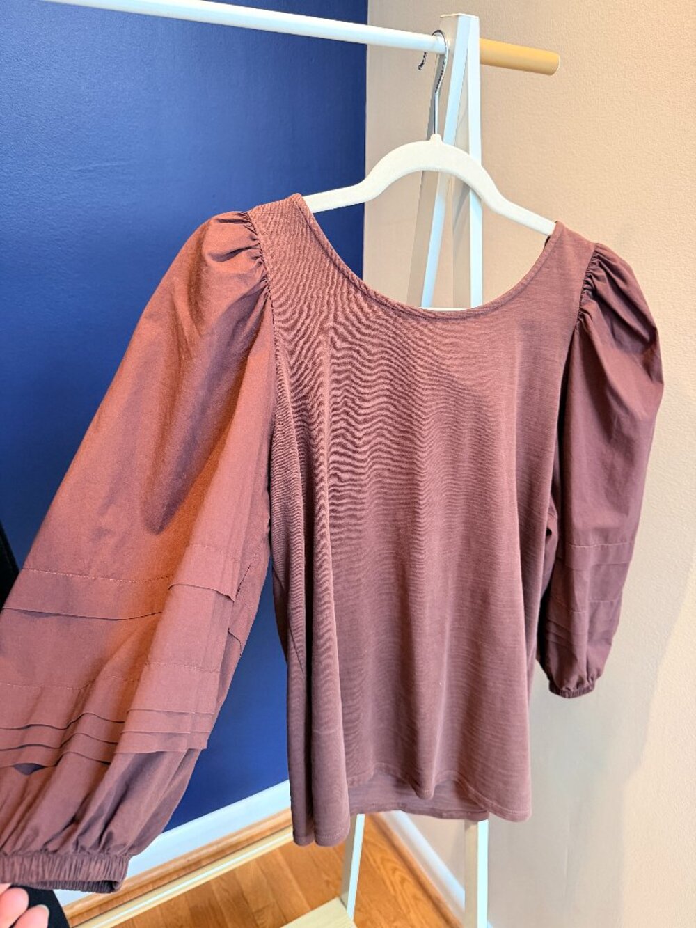 Nation Tie Back with Puff 3/4 sleeves in brown